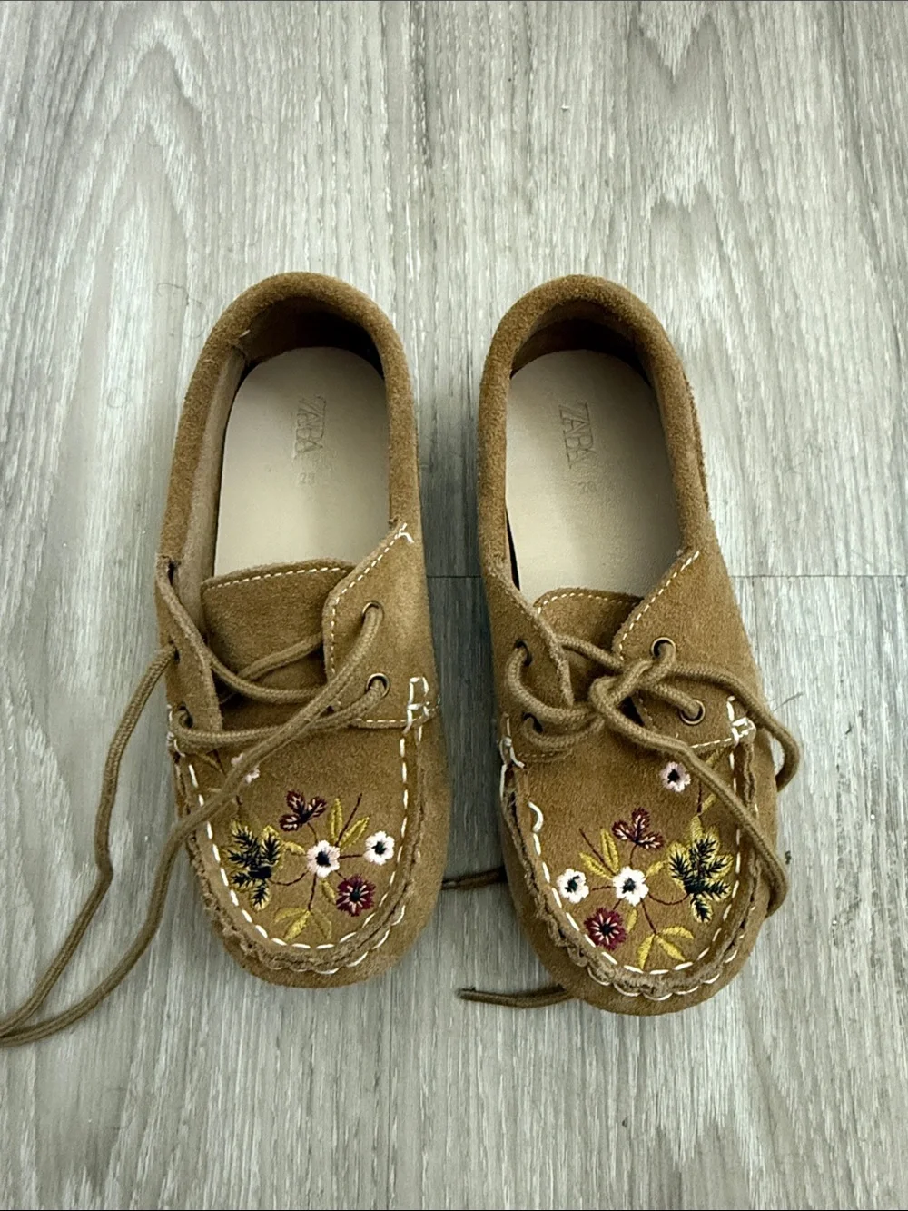 Zara Kids Tan Suede Floral Embroidered Moccasins